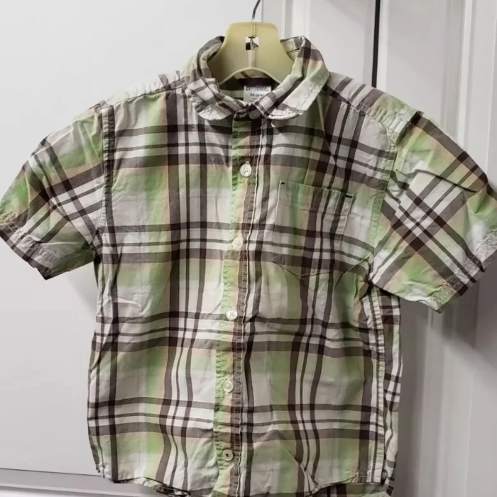 Gymboree Boys Button Up Shirt Size: XS 3-4 Short Sleeve